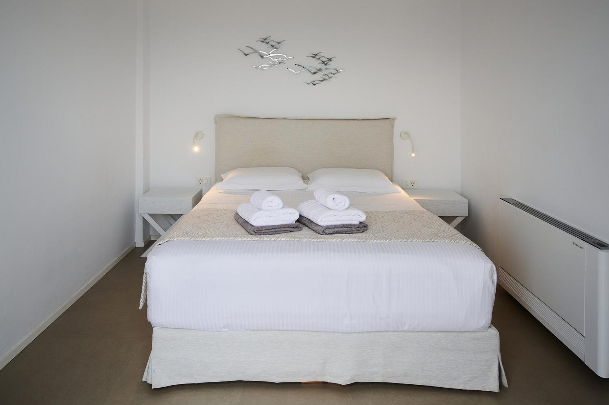 Kymo Luxury Suites Paros Kolympithres ภายนอก รูปภาพ